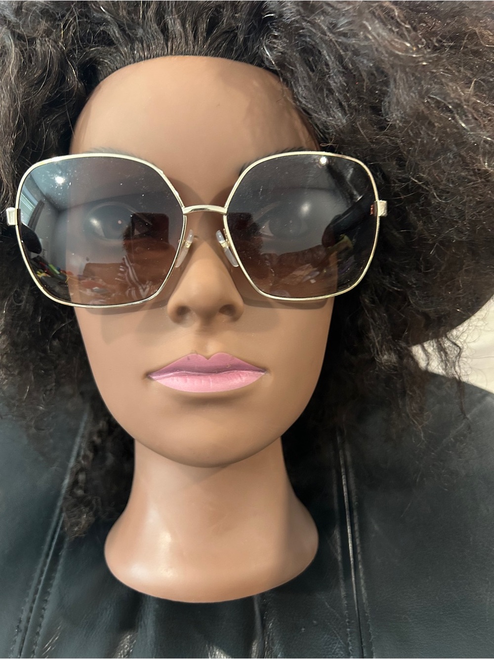Marc Jacobs Gold Frame Oversized Sunglasses with Brown Gradient Lenses
